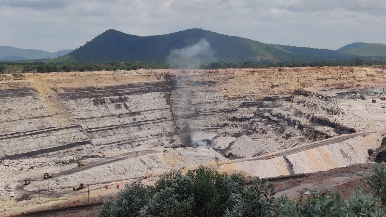 Yellandu SCCL opencast mining