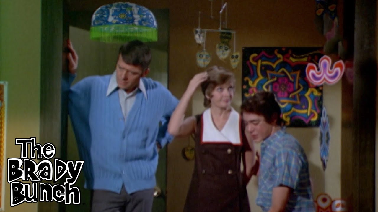 Greg Brady Turns Mike's Den into a Groovy Bachelor Pad