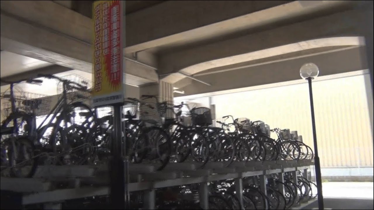 JAPANESE 2-STORY BIKE GARAGE