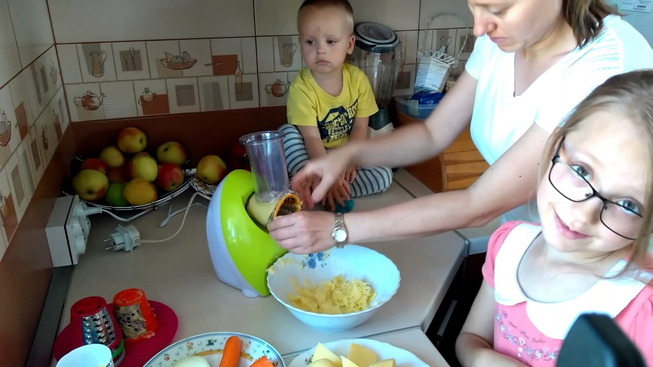 Hoffen szatkownica z Biedronki. placki ziemniaczane...