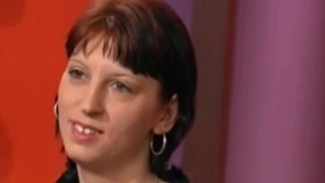 Monikashow - Magdit mèg mindíg zaklatja a volt fèrje 