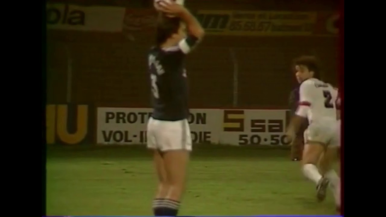 Bordeaux 2 - 0 Auxerre  (31-10-1980)  Division 1