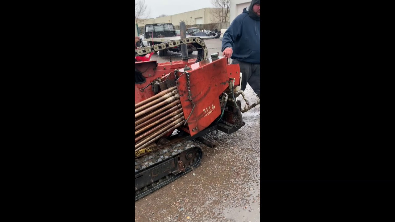 2005 Ditch Witch JT520 - Equipment Demonstration
