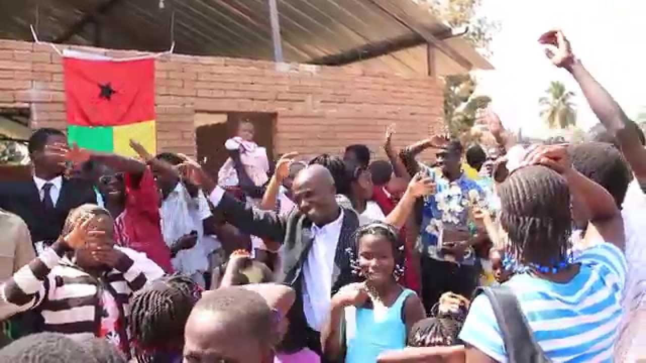 Construção Igreja Santa Luzia - Guiné-Bissau