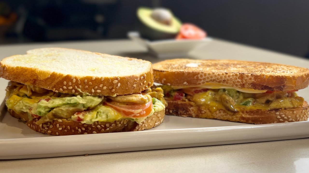 HONEY MUSTARD  AVOCADO CHICKEN SANDWICHES