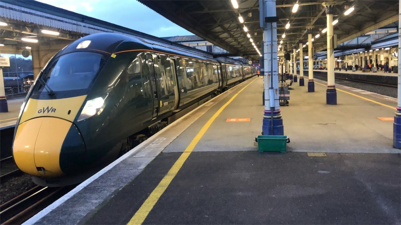 Great Western Railway and CrossCountry Trains at Exeter St Davids on December 14th 2019