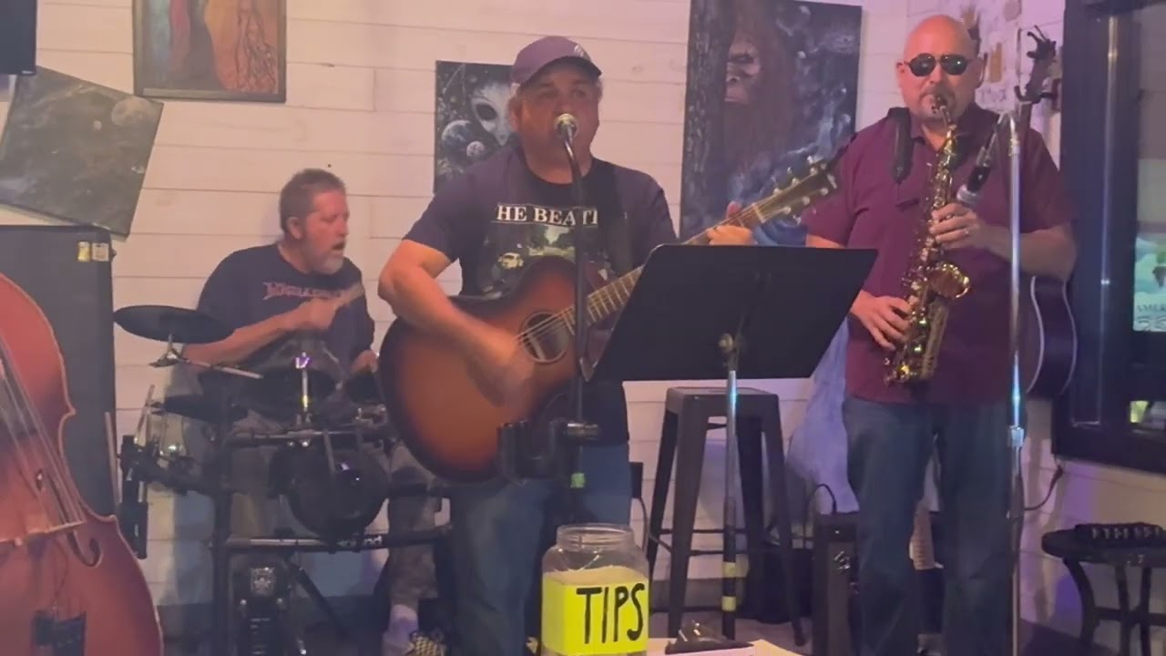 Tom Lovato & Jesse Serrano Feb 3, 2026, at Open Mic Night at Taps on Downing St. in Hollister, MO.