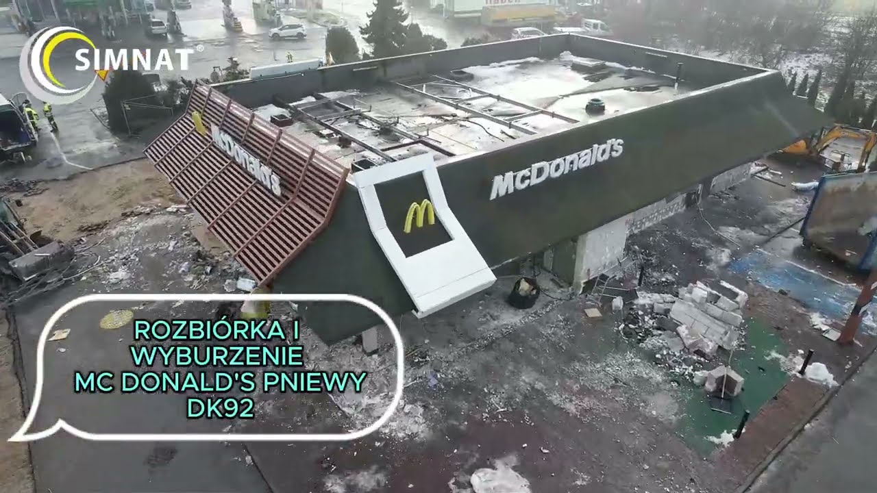 Kompleksowa rozbiórka McDonald’s w Pniewach | Profesjonalne wyburzenia i recykling gruzu – SIMNAT