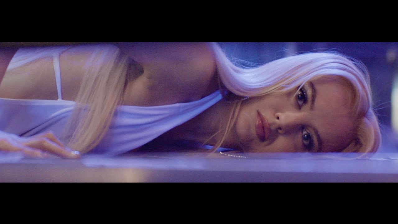 Zandi Holup - Dirty Wings (Official Music Video)