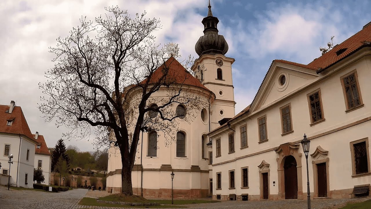 Visiting Břevnov Monastery (after rain)