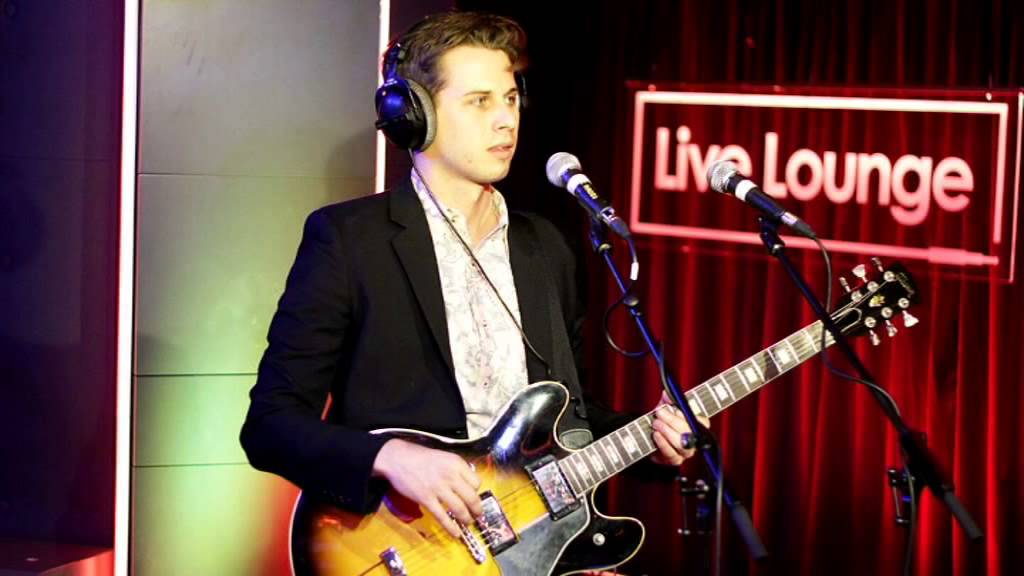 Foster The People - A Begginer's Guide To Destroying The Moon (Live at BBC Radio 1)