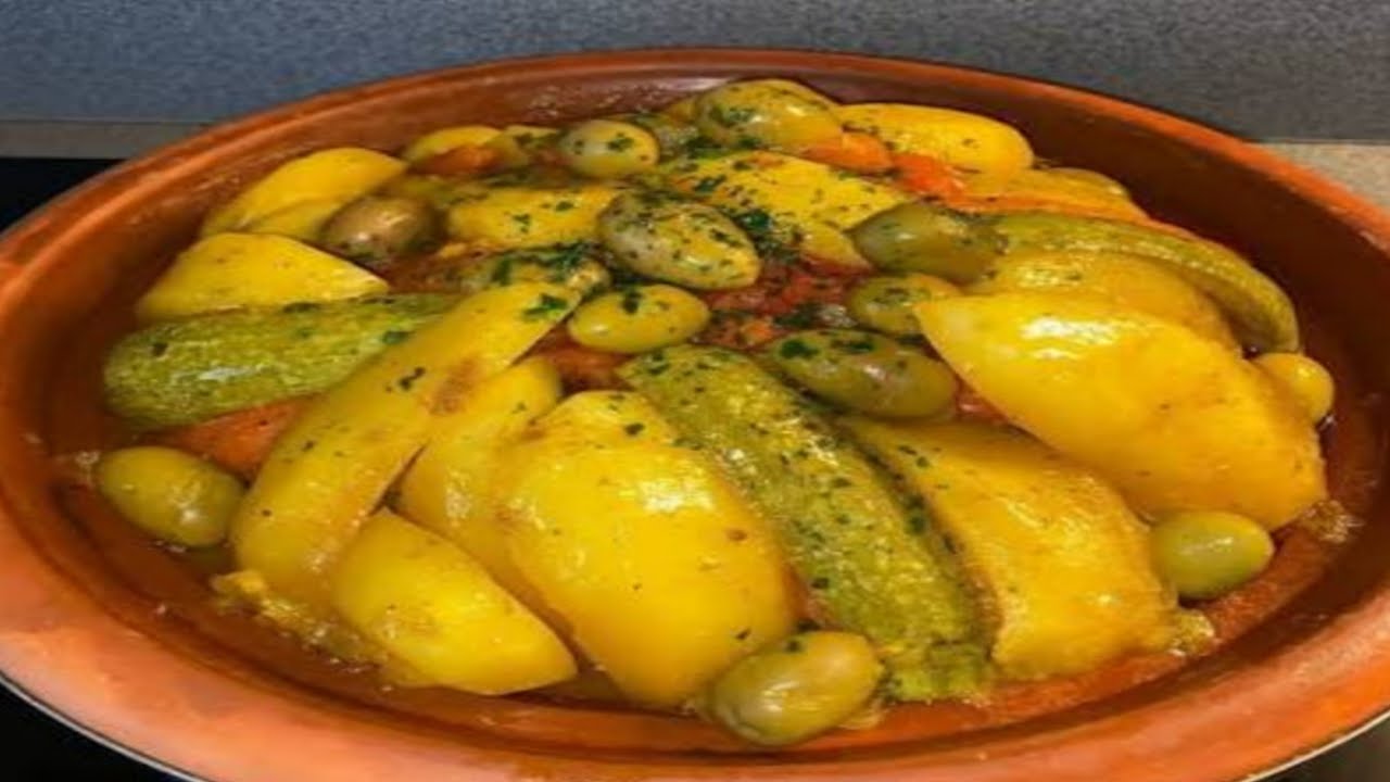 صباح الخير والسعادة ❤️جمعت حوايجي 😎 ودرت طاجين بالخضرة 🥦 