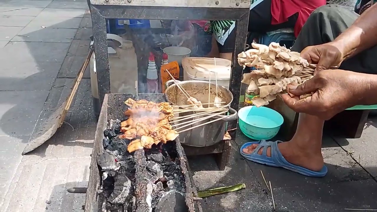 SATE KERE SALAH SATU MAKANAN LEGEND DARI SOLO