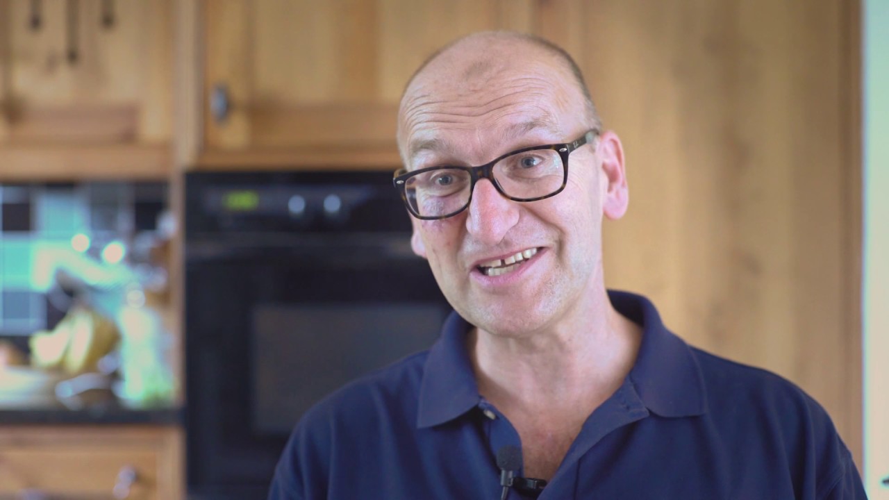 HOW TO SAVE A LIFE - WITH CPR & A DEFIBRILLATOR
