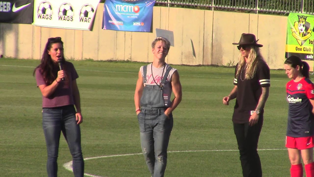 Ali Krieger's welcome home speech with Ashlyn Harris and Lori Lindsey 7/18/15