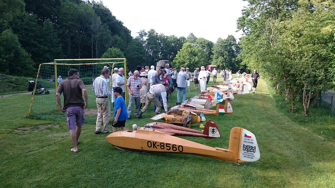 retroplane 2015