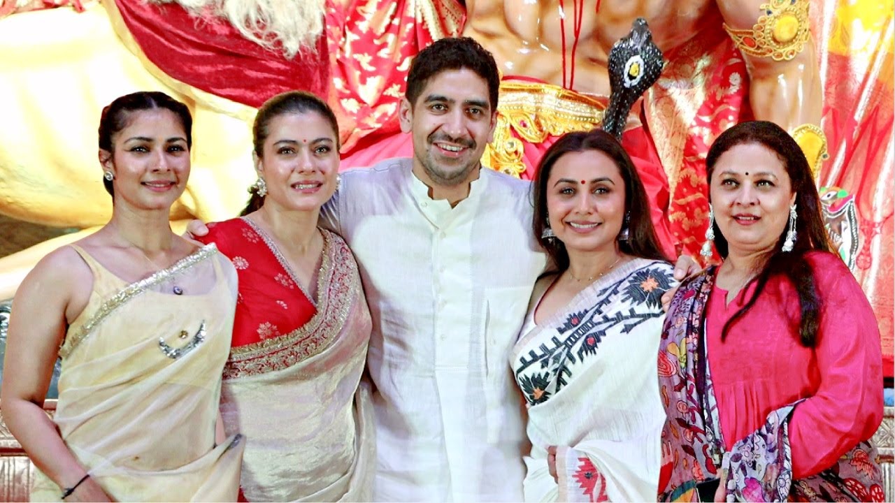 Kajol And Rani Mukherjee At Durga Puja Pandal 2025 | North Bombay Durga Puja 2025 Day 1