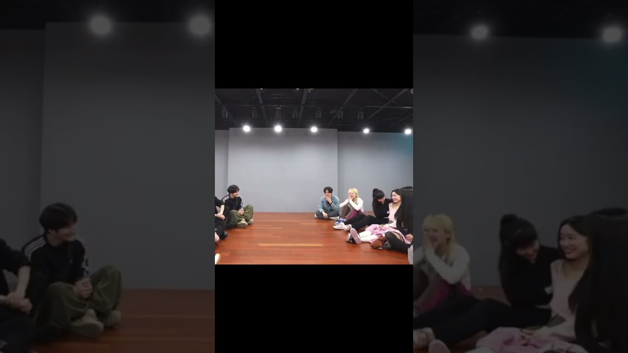 Yubin: Do not do that Jiho😡#abproject #artbeat #yubin #dancer #jiho#springofmine#singer #short