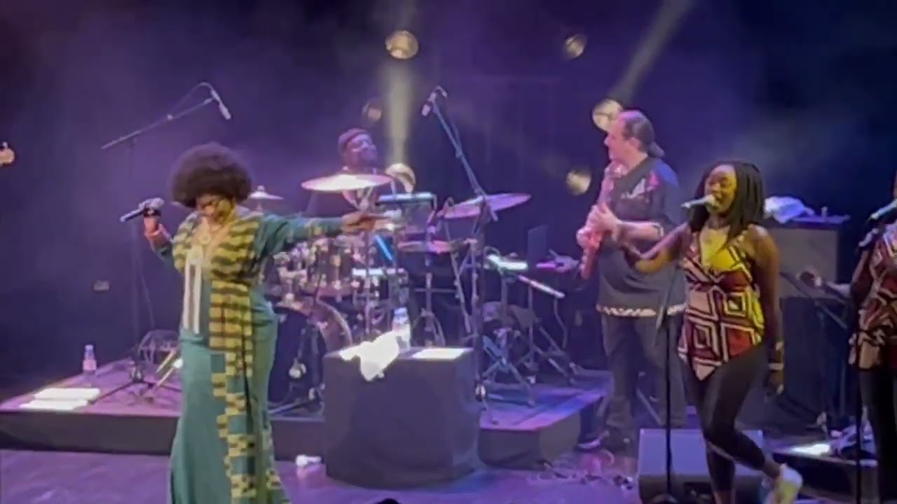 Oumou Sangare - 