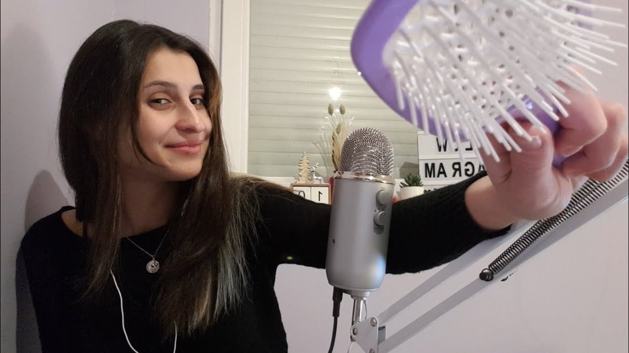 [Magyar ASMR] - Haj fésülés