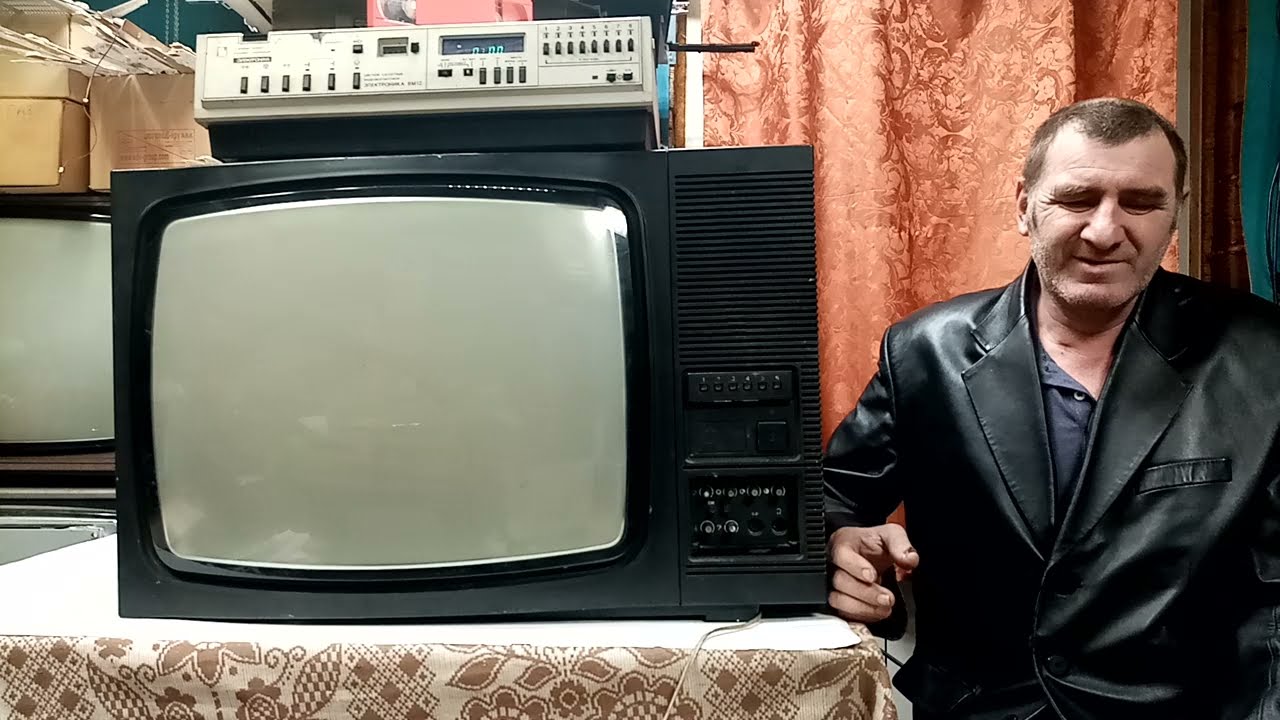 Телевизор 