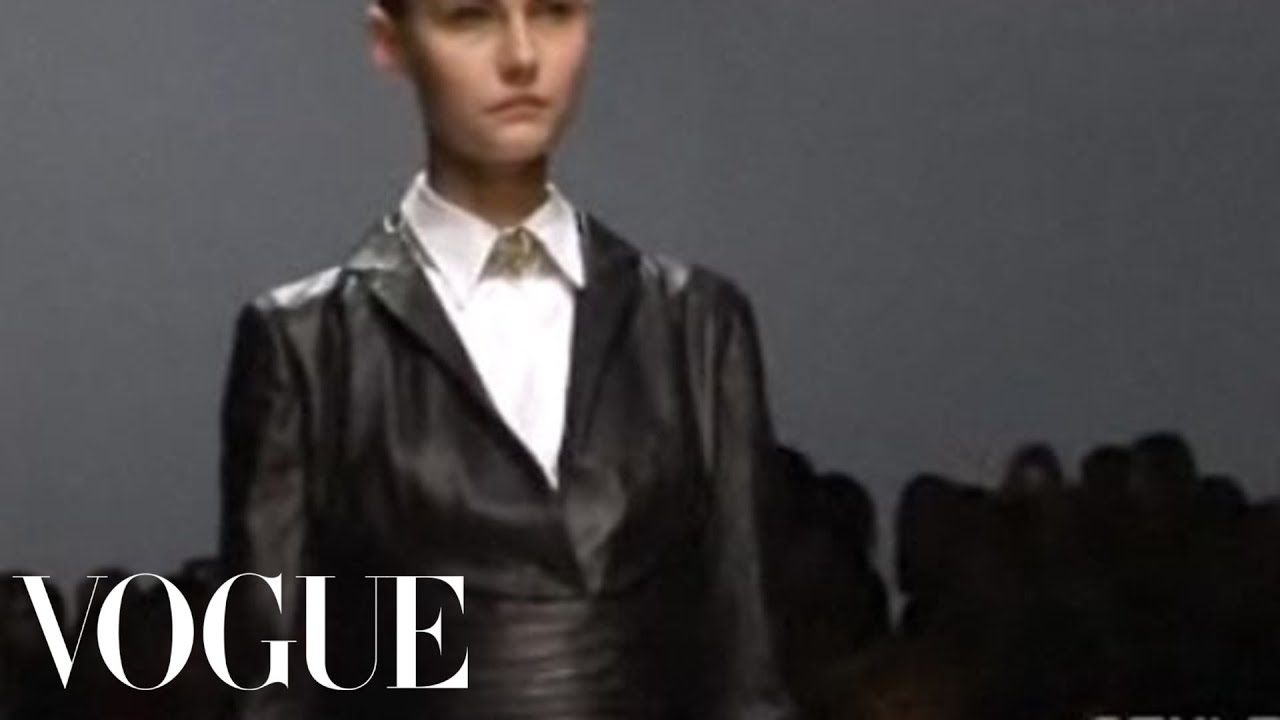Fashion Show - Noir: Fall 2007 Ready-to-Wear