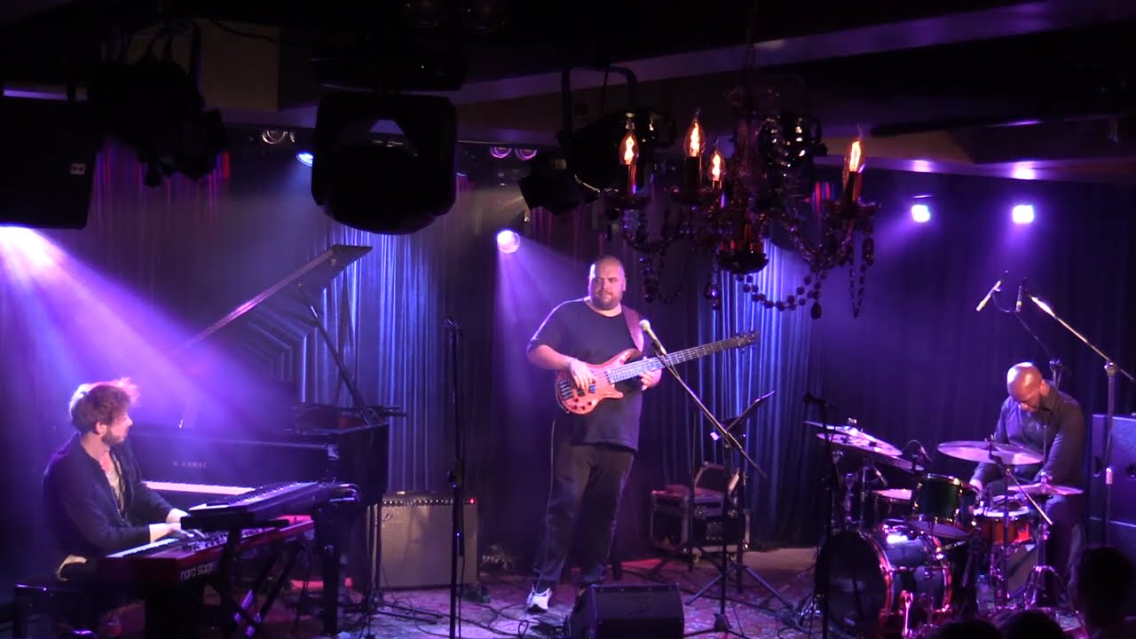 ТАУНСЛИ - ДАВИДЯНЦ - БУРА. Концерт в Kozlov Club 16.07.2024, фрагмент 1