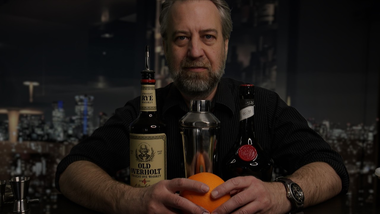ASMR Skyscraper Bar - Cocktail Mixing