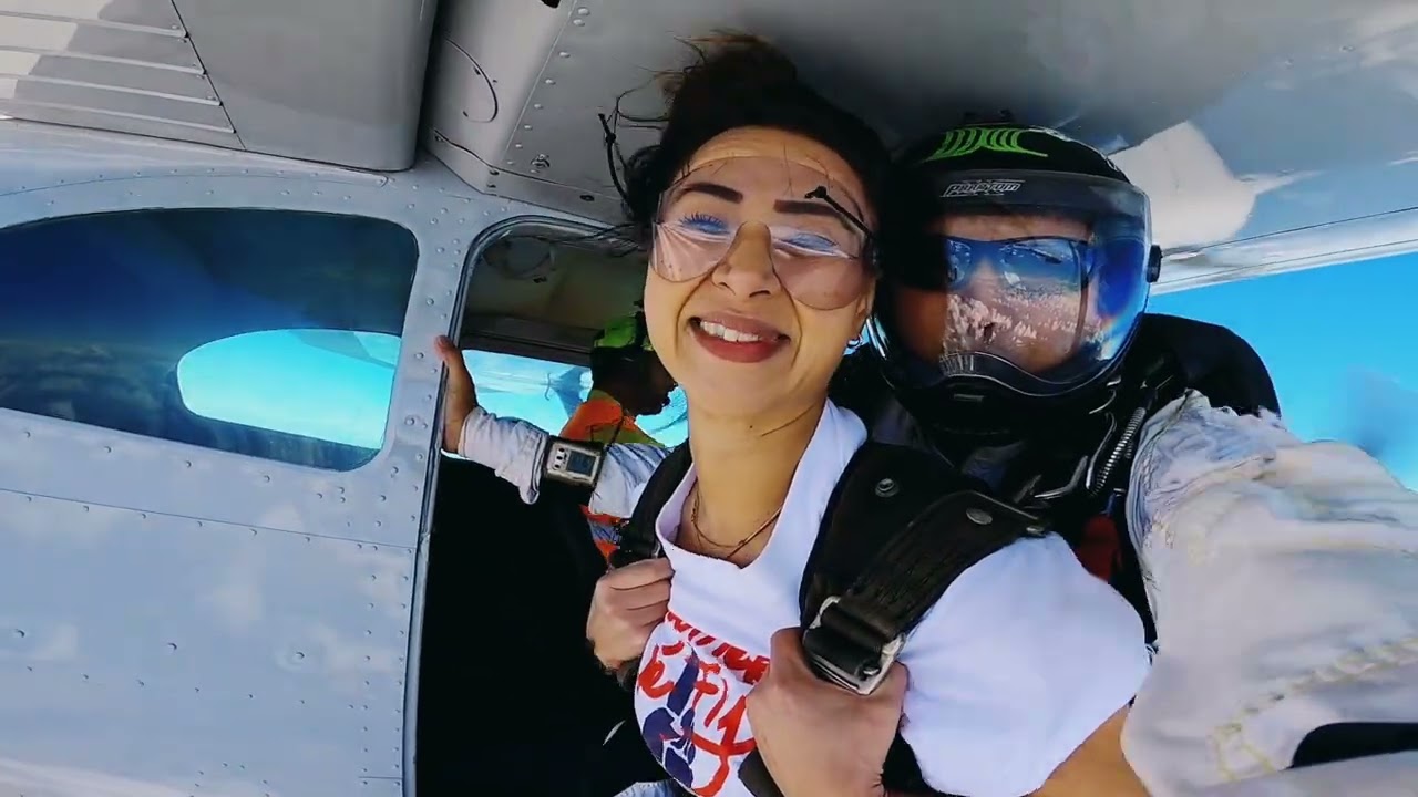 Skydiving in Cura&ccedil;ao &ndash; The Most Beautiful Drop in the Caribbean?!