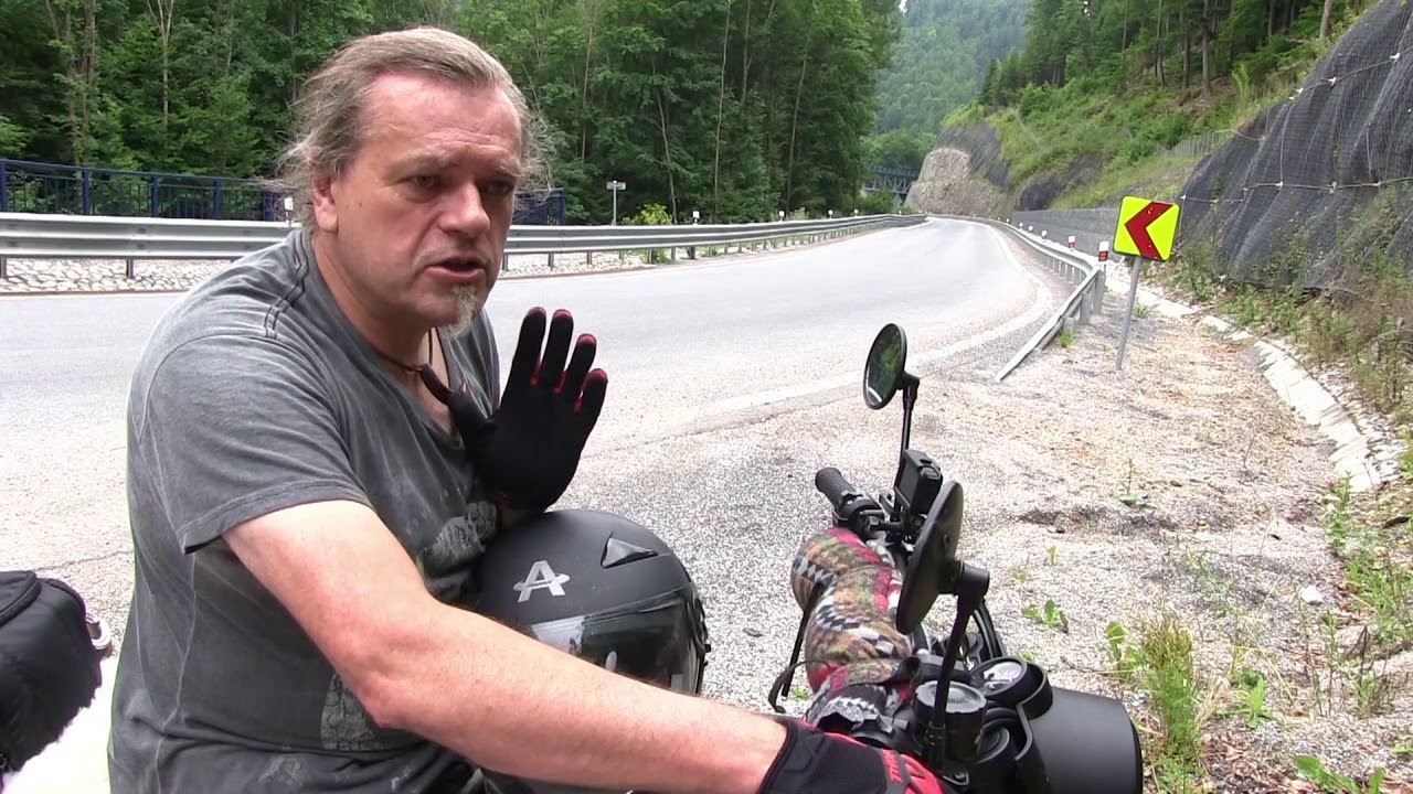 Brixton Glanville250X v teste s Rasťom Ekkertom - Motocykel.sk