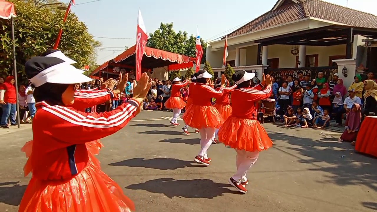 Senam ^Tobelo^ kreasi RW 4 Kel. Tegalsari Semarang