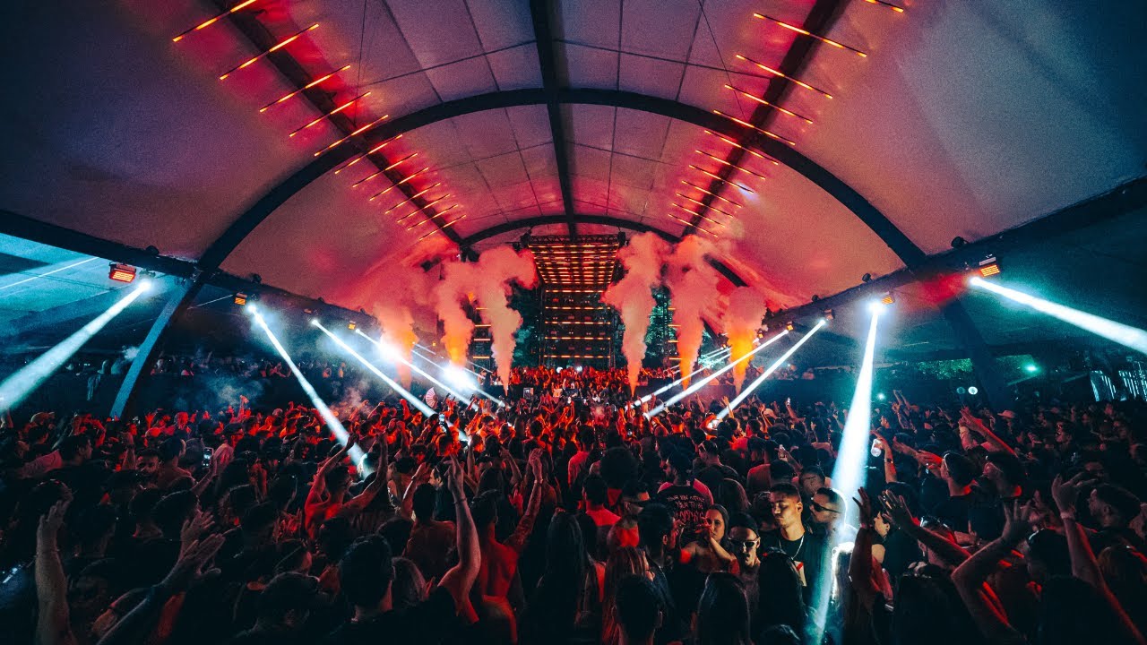 Victor Lou @ Baile Lotadão - São Paulo, SP