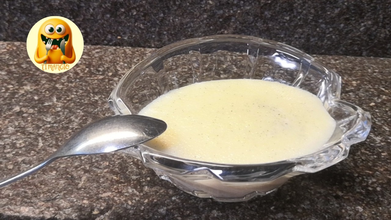 Crema dolce di semolino: ricetta facile e veloce, perfetta al cucchiaio o per farcire dolci!