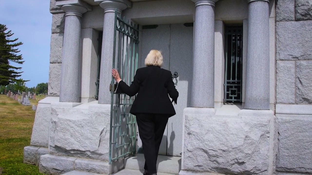 Lakeside Private Family Mausoleum