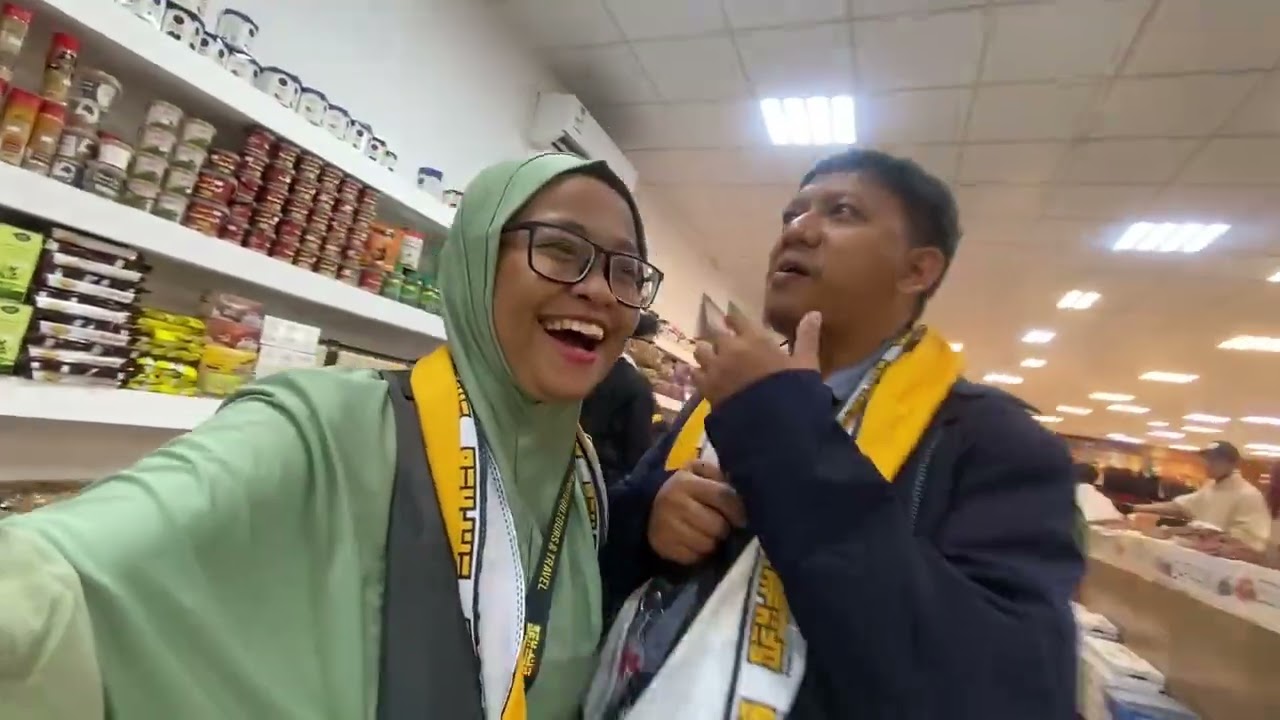 Tukang kurma survey di pusat