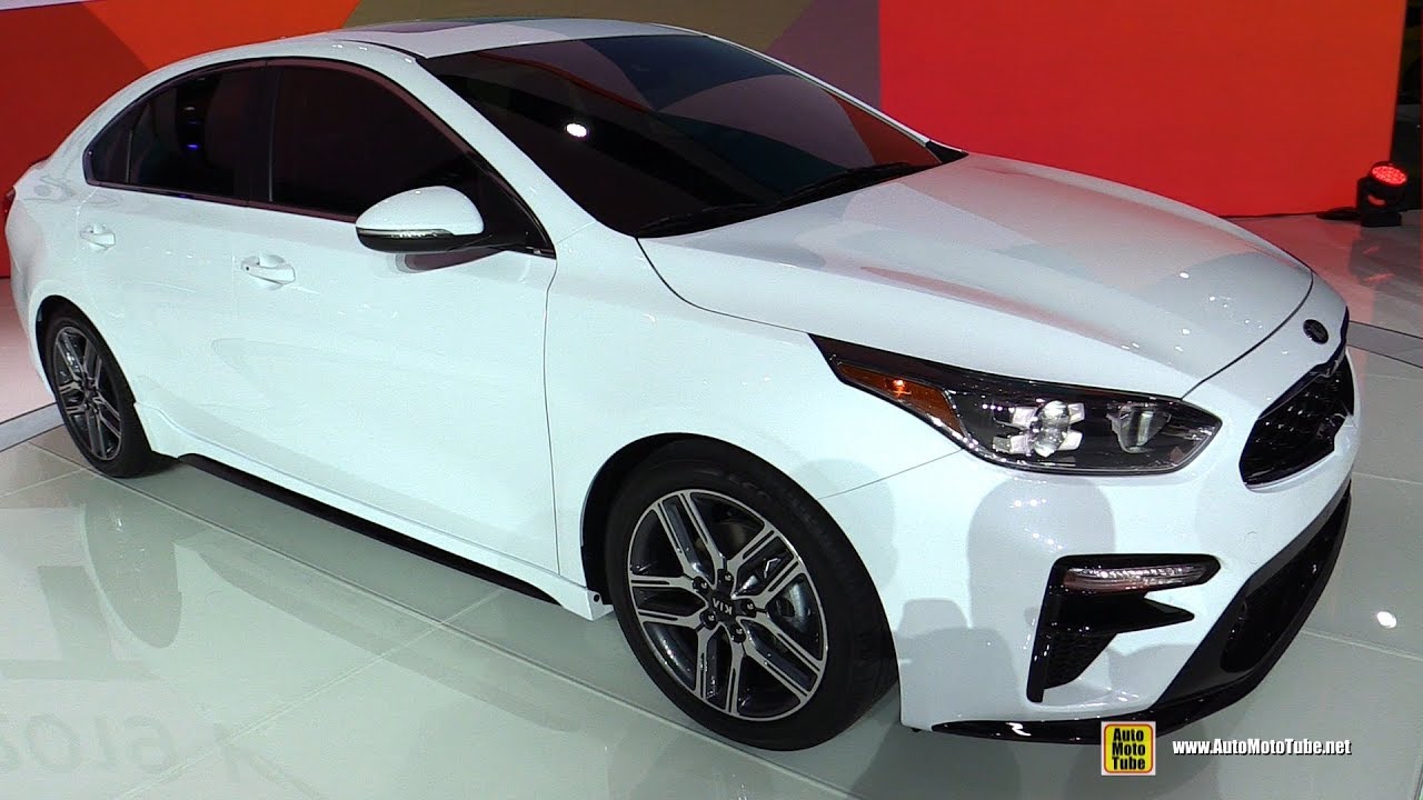 2019 KIA Forte - Exterior and Interior Walkaround - Debut at 2018 Detroit Auto Show