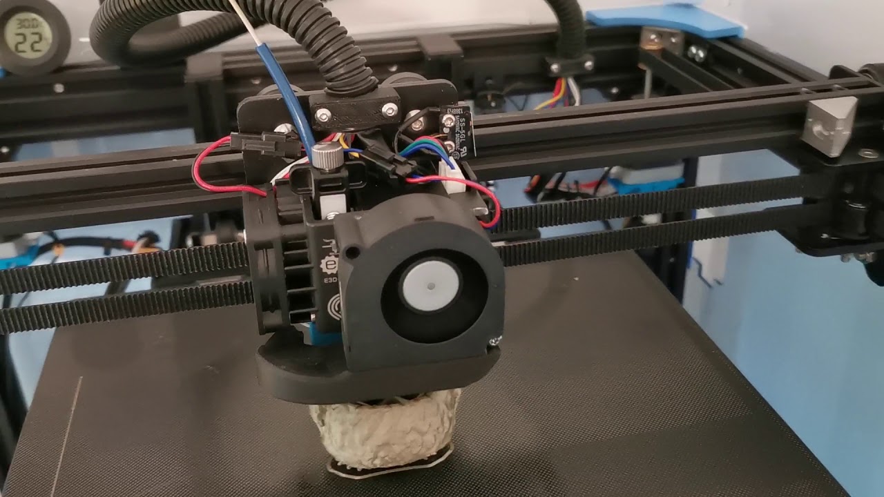 Creality ender 6 with i3D hemera direct drive.