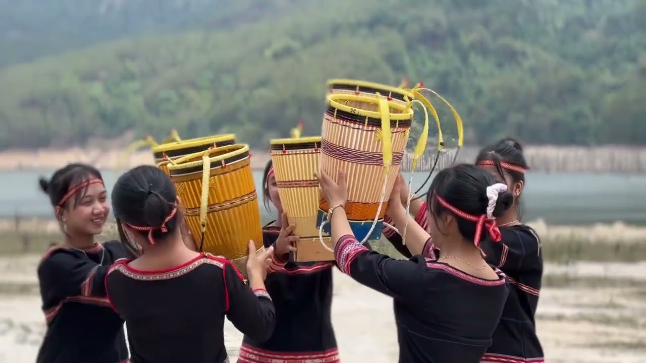 SOANG: Khua Yang hơdip amăng kâo || Hlak krah Blang 1.