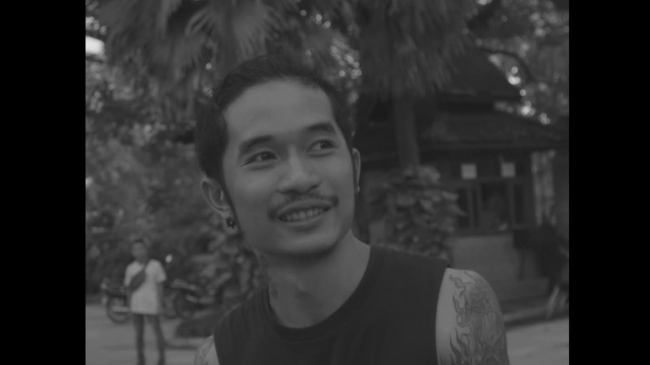 ကြယ်တံခွန် - Eternal Gosh !