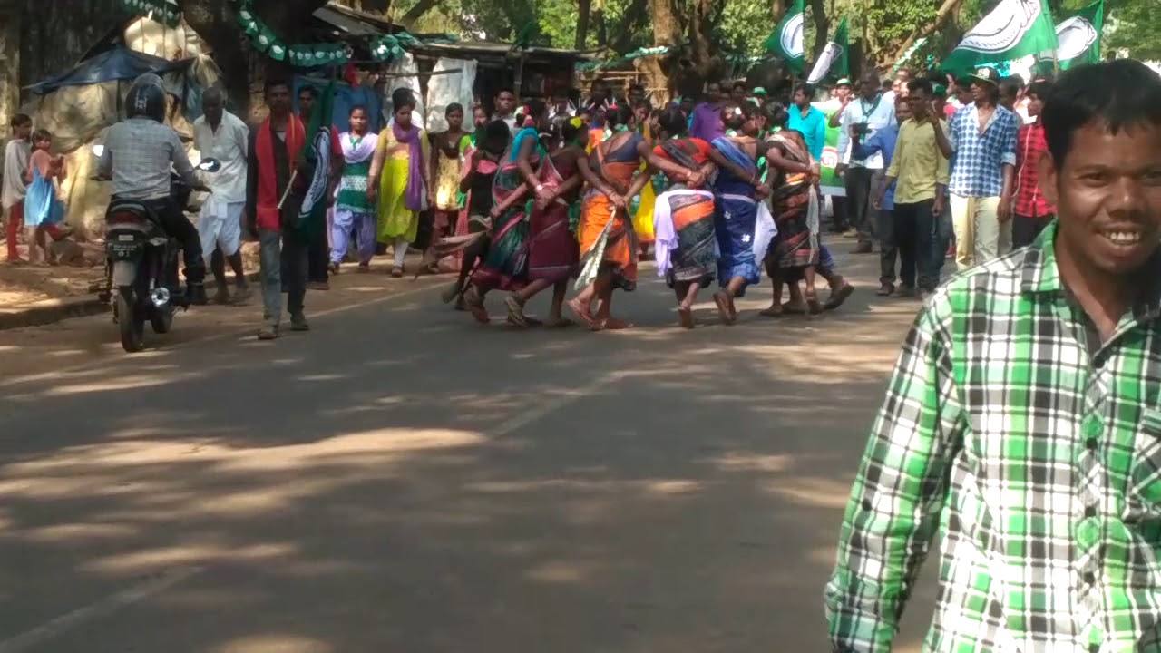 BJD padajatra Tikiri presente by N bhaskar Rao, lalbihari himirika ,Kamala saunta..