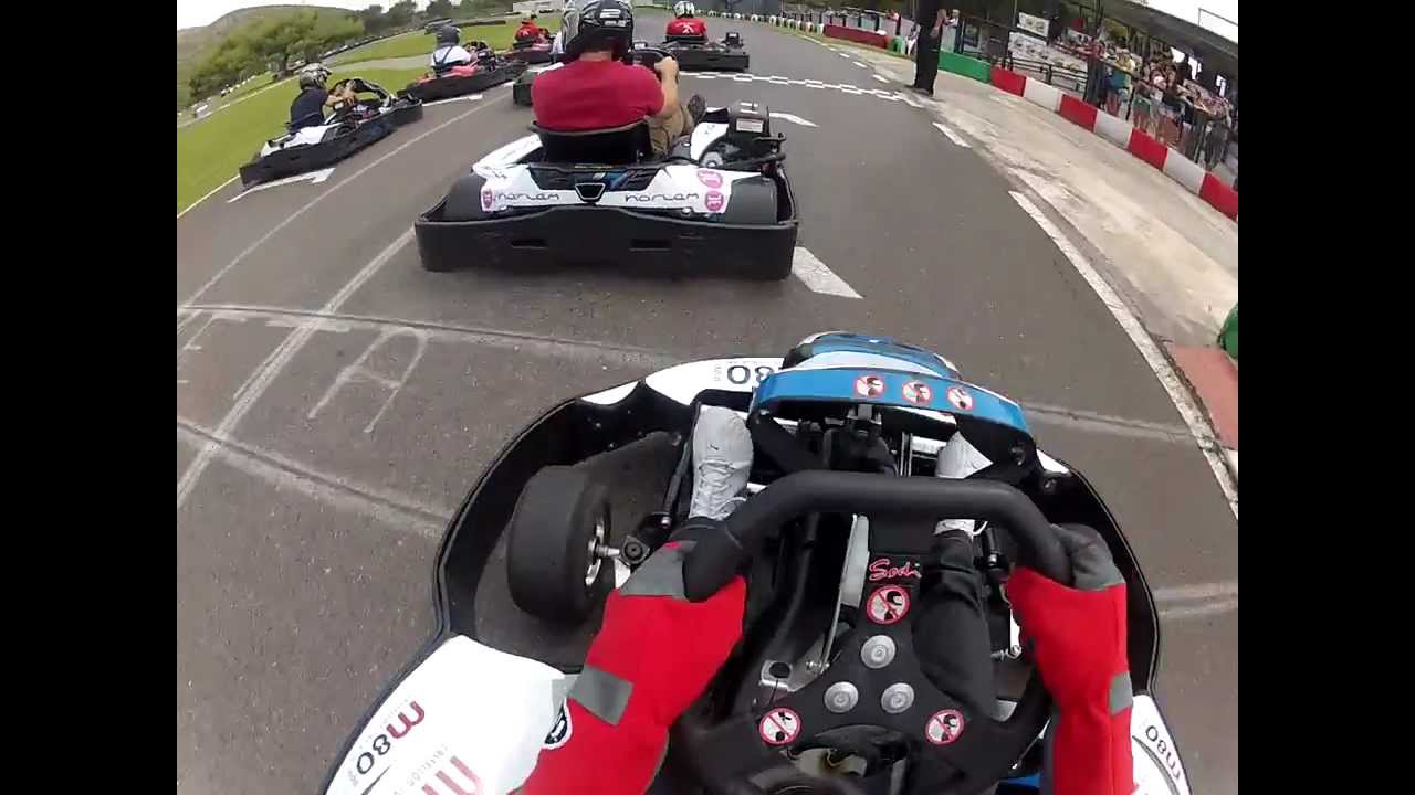MIKE PILOTANDO EN TORNEO 40 PRINCIPALES MARLONKART SEMIFINAL 03.06.12