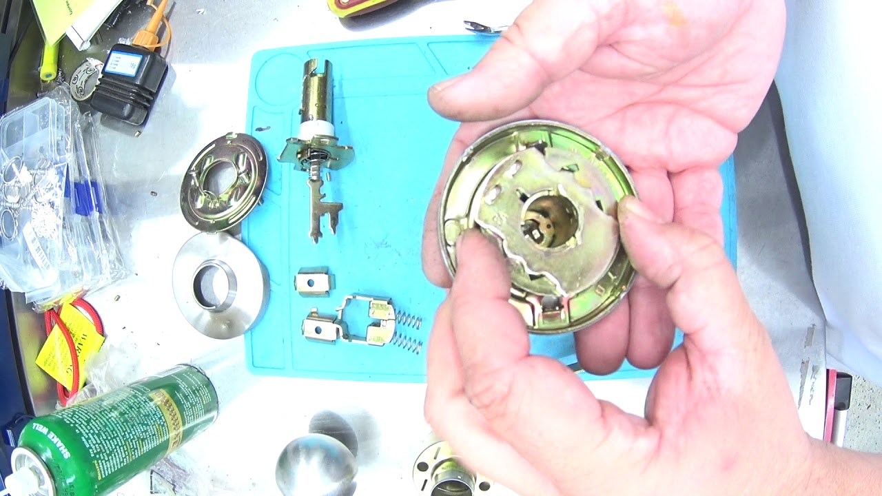 Handle lock strip down- Remove Cylinder - The Hard Way