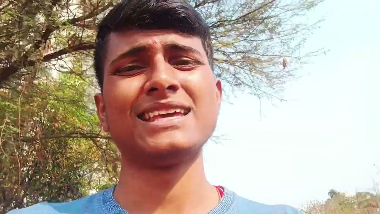 Kisine Hath Ke Uper Hug Dia 😆😆