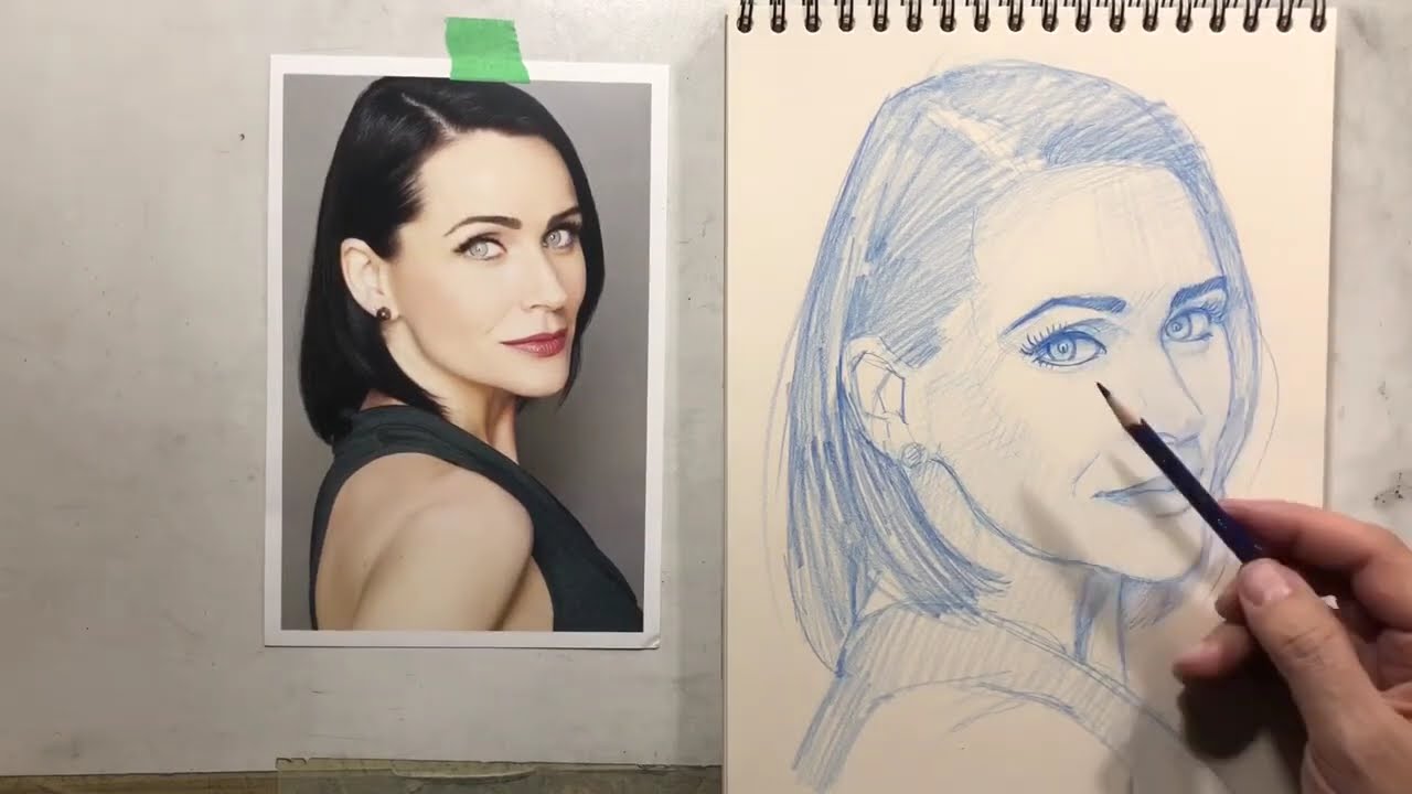 Rena Sofer drawing in blue