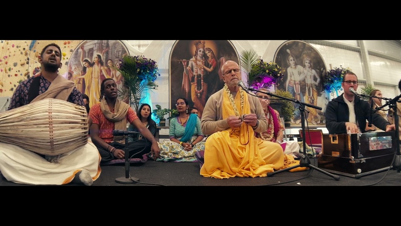 Sadhu Sanga 2022 Kirtan 11 Jay Radha Madhava by BB Govinda Swami May 30, 2022