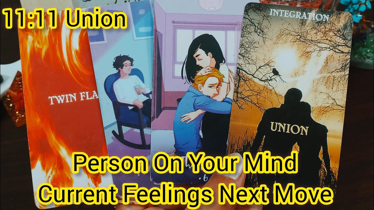 Person On Your Mind👩‍❤️‍💋‍👨 Current  Feelings Next Move+ Messages Hindi Tarot🔮