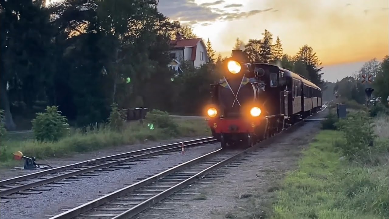 Lennakatten • Kulturnatten 2025 • Tågtrafik vid Bärby station 