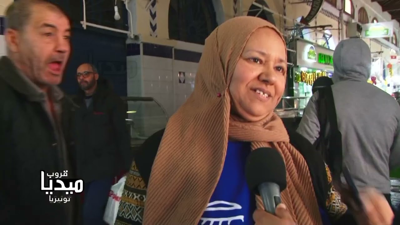 رغم أن زيت الزيتون التونسي من أجود زيوت العالم الا أن المواطن مازال يفركس على زيت الحاكم بالفتاشة؟!