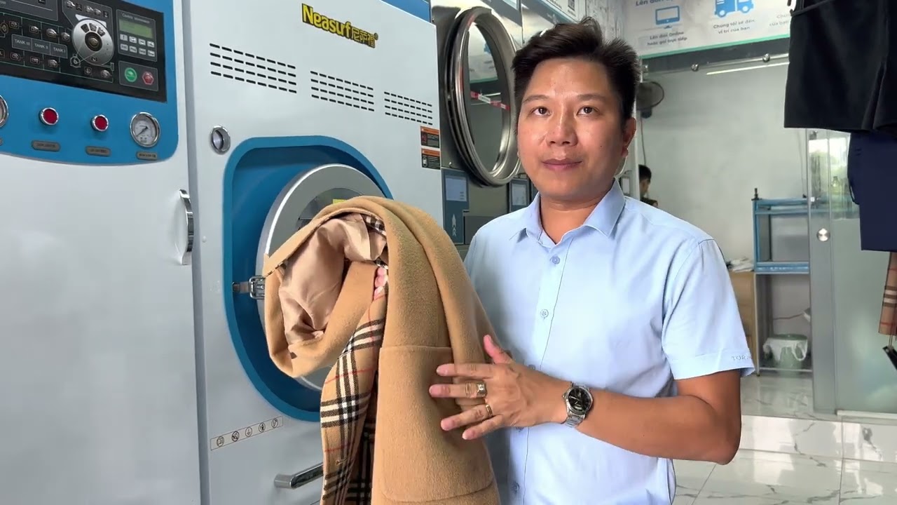 Hiểu thêm về cách giặt áo dạ ép lông cừu cho người mới làm giặt là.