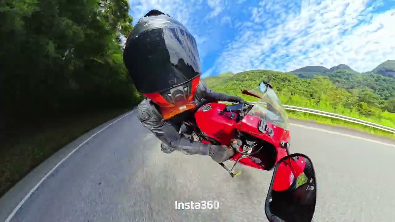 CBR 600RR - ROLE COM OS AMGS - INSTA360 X5